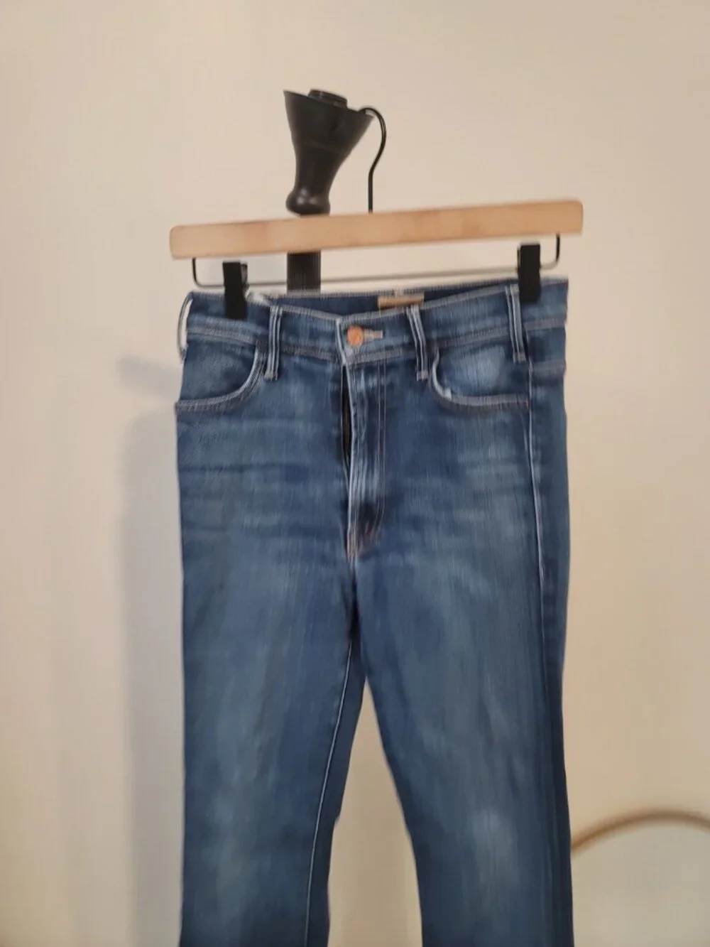 MOTHER The Hustler Ankle Fray Jeans 26 Home Movies Light Wash Raw Hem  Blue